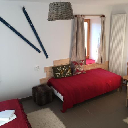 Les Trois Temps Hotel Saint-Didier-sur-Rochefort Luaran gambar